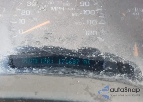 2005 Chevrolet Tahoe Ls из США, поврежденный, VIN 1GNEC13V75R203875